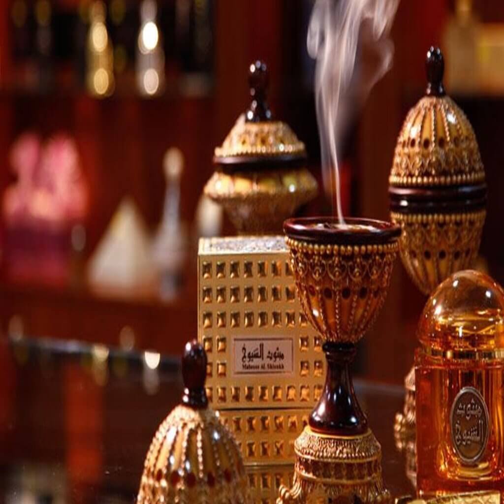 Arabian Wood Oudh Agarwood Fragrance Oil for Soaps Candles